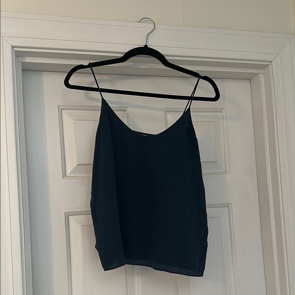 Silk dark blue Everlane tank